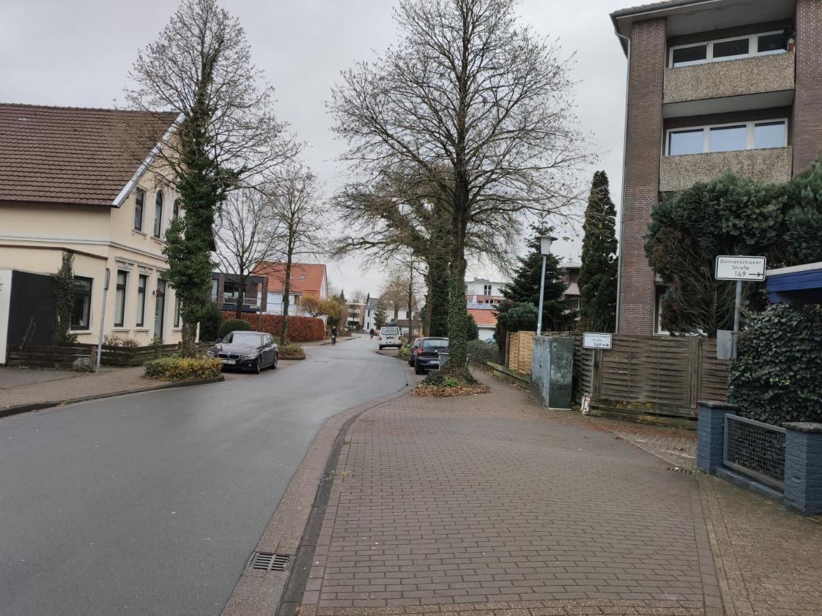 Schoene Einfache Ferienwohnung Mitten In Oldenburg Eksteriør bilde