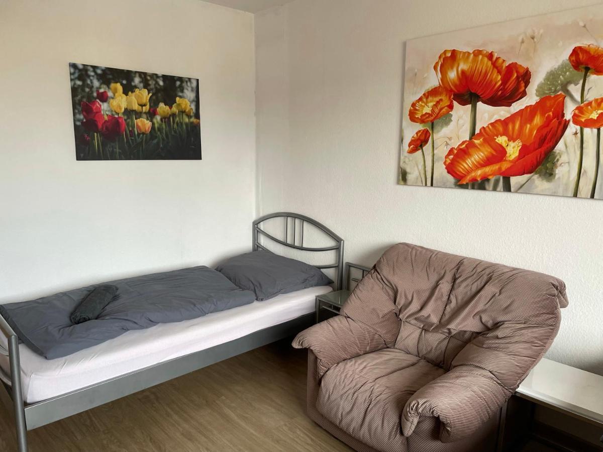 Schoene Einfache Ferienwohnung Mitten In Oldenburg Eksteriør bilde